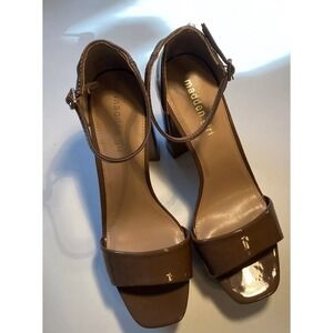 Madden Girl‎ Brown Patent Leather Drag Ankle Strap Block Heel Sandals Size 10